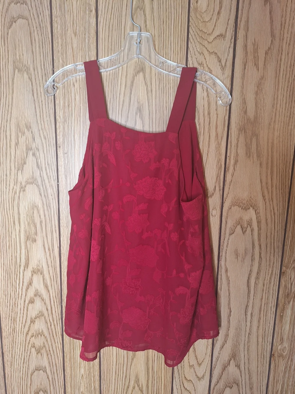 LOFT Lace Red Floral V-Neck Sleeveless Tank Size Large NWT